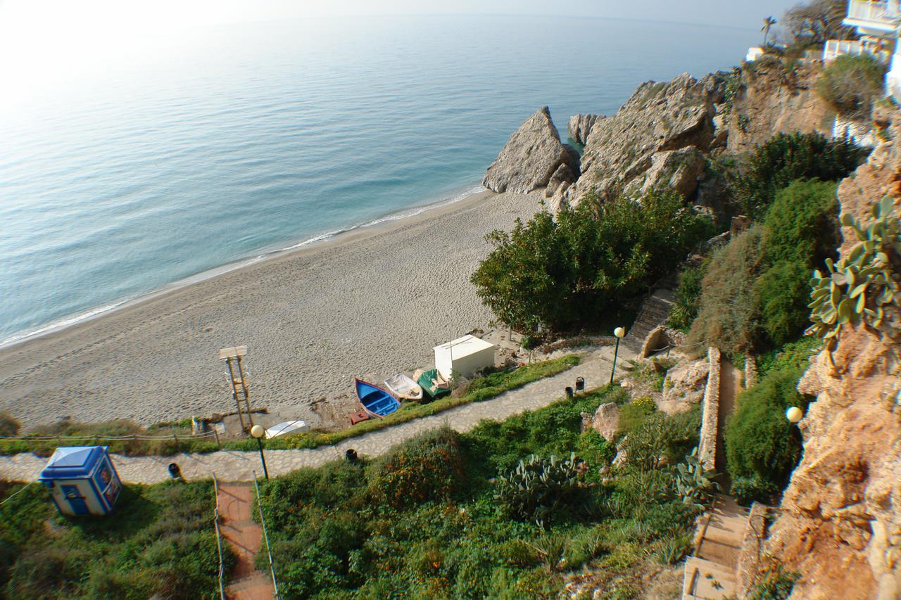 Carabeo P Milenio 1 Piso 2 1 Sea View Daire Nerja Dış mekan fotoğraf